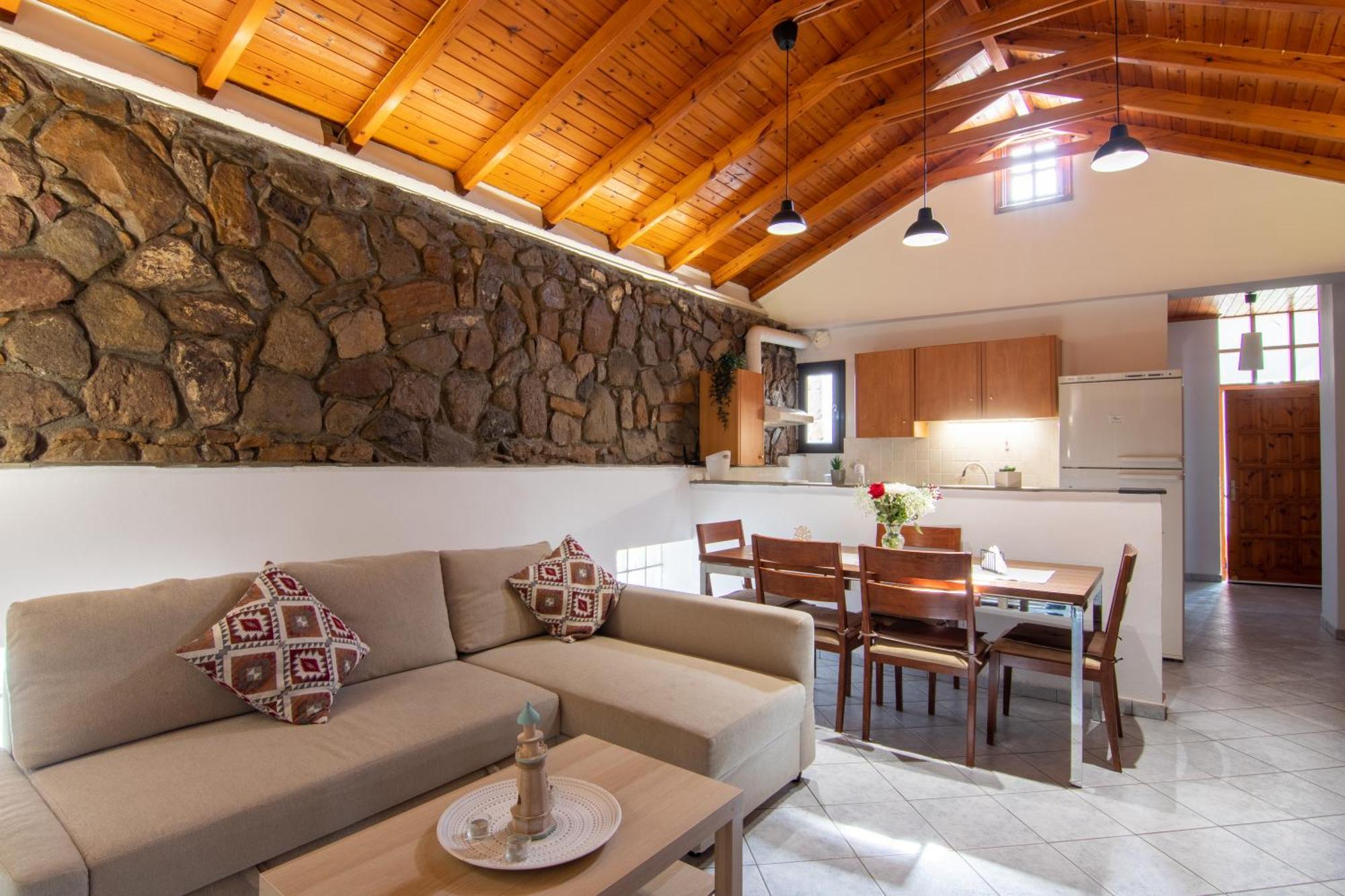 Apartment Traditional Stone House *