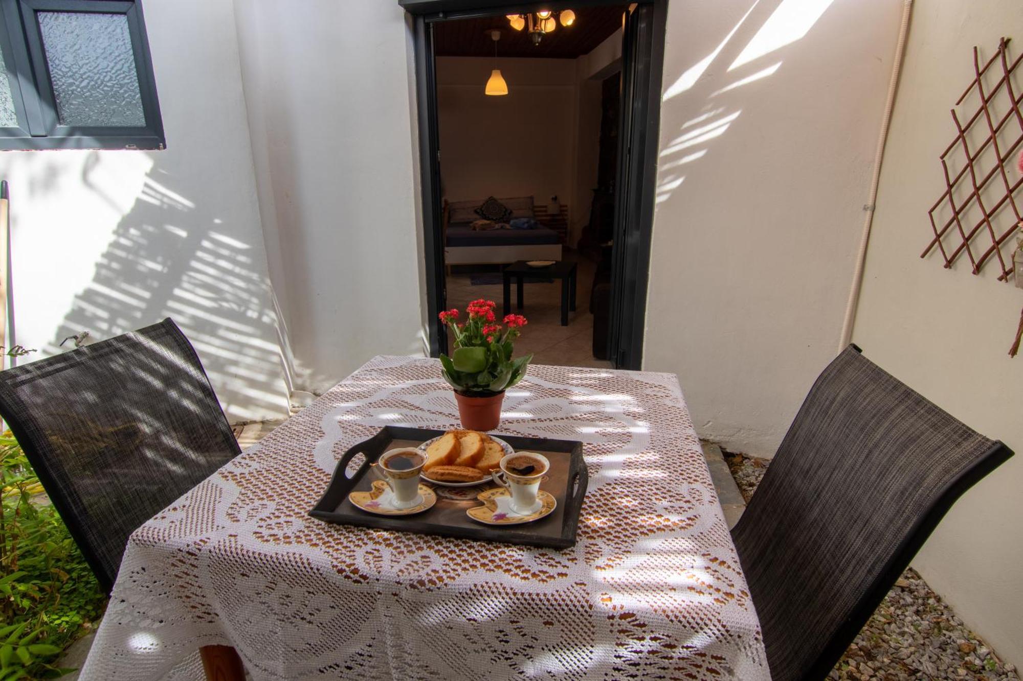 Apartment Traditional Stone House Moúdhros